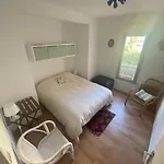 3 Pièces 62m2 Balcon Vue Accès Piscine Tennis Hyères