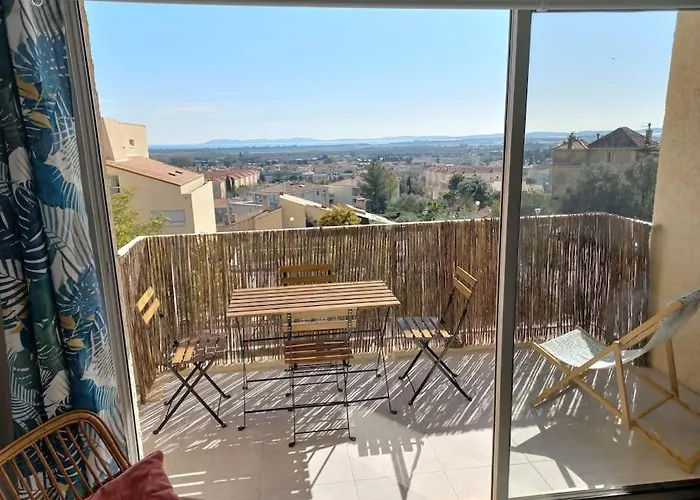 3 Pieces 62m2 Balcon Vue Acces Piscine Tennis Hyères